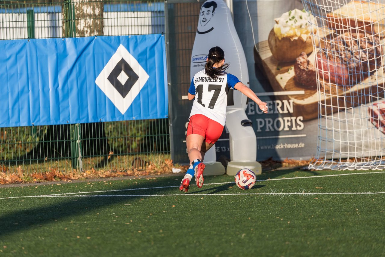 Bild 186 - wBJ Hamburger SV - Holstein Kiel : Ergebnis: 8:0